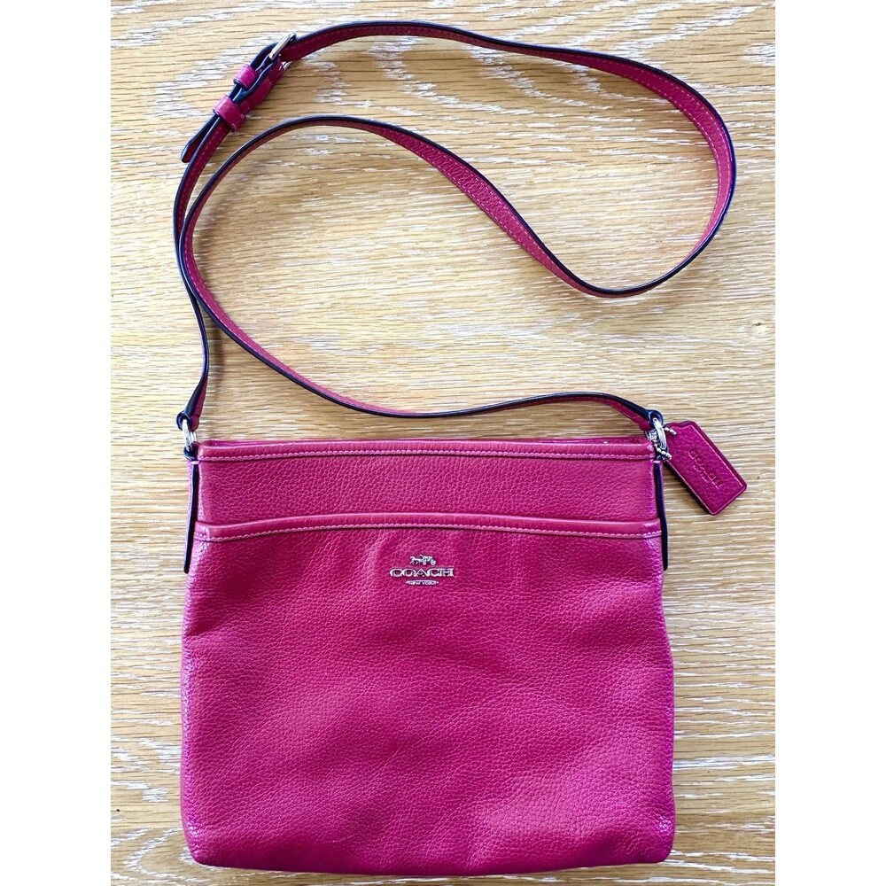 Coach Crossbody Bag Womens Red Pebbled Leather Gold Hardware F28035 Purse